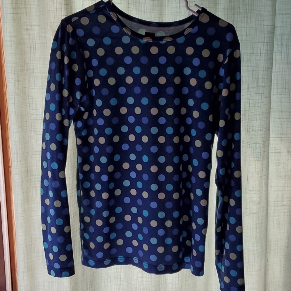 Long sleeve tops